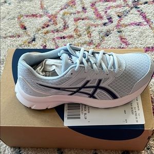 ASICS Jolt 3 NIB 7.5